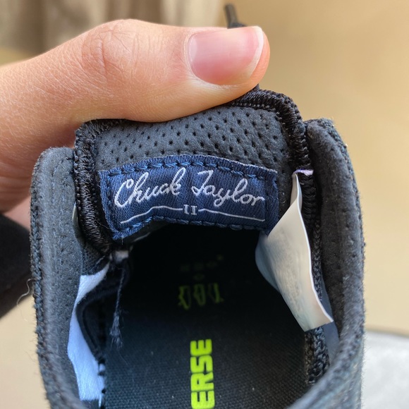 Converse Chuck Taylor Sneakers - Picture 4 of 6